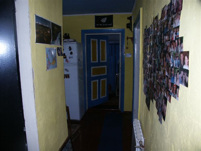 24 october 014 looking down hallway from kolyas doorway 1506